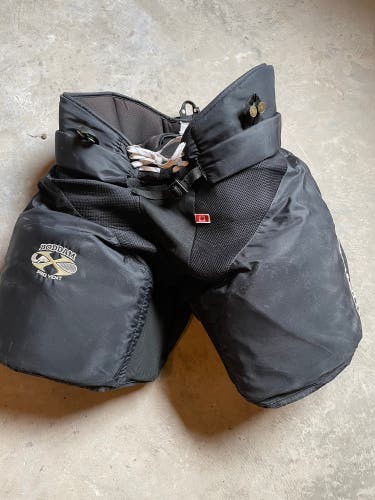 Boddam goal pants for @paperbagfox READ DESCRIPTION