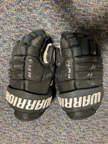 Used Junior Warrior Alpha Evo Gloves 12"