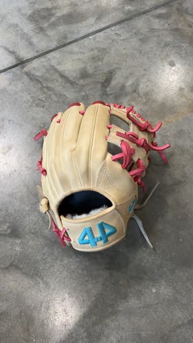 Used Right Hand Throw 11.5" Baseball Glove