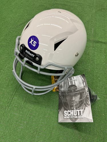 Brand New XS Youth Schutt Vengeance A11 Helmet