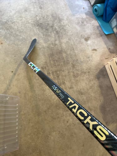 New Senior CCM RH 70 Flex P29 Tacks AS-VI PRO Hockey Sticks