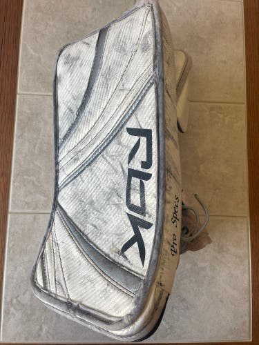 Used  Reebok Full Right Pro Stock