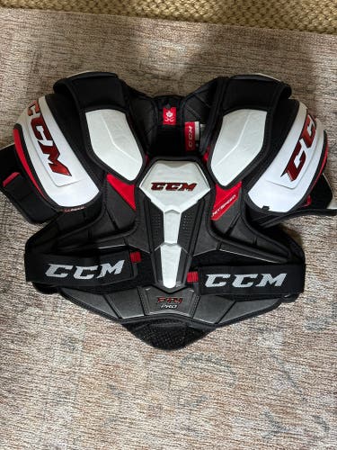 CCM FT4 Pro Shoulder Pads (lightly Used)