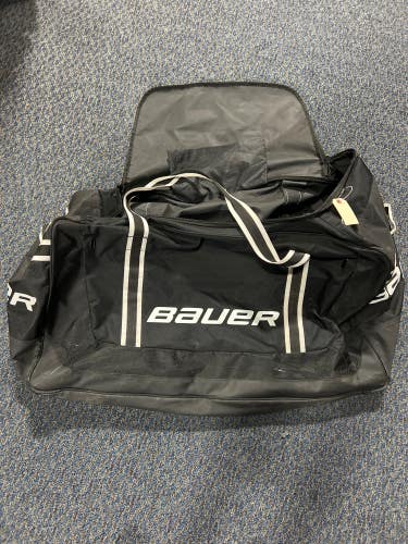 Used Bauer Player Bag