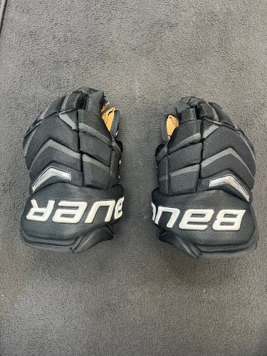 Bauer NXG 13” hockey gloves black