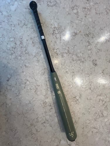 Used  DeMarini BBCOR Certified Alloy 30 oz 33" The Goods Bat