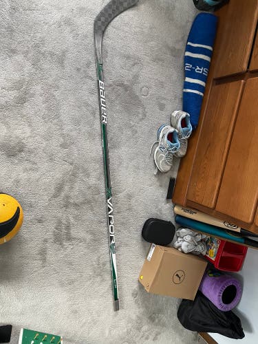 Bauer 1X College Hockey stick P92