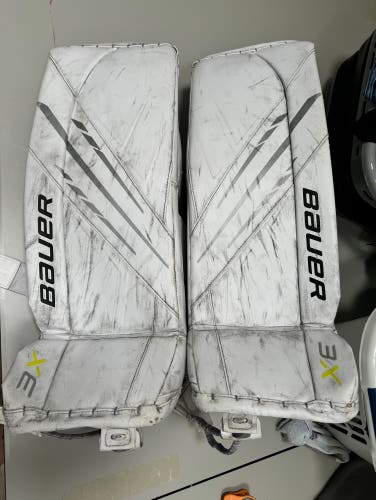 Bauer Vapor XS 29+ goalie pads