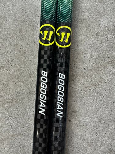 NHL Zach Bogosian Game Used Senior Warrior Right Handed P28 Pro Stock Alpha DX Hockey Stick