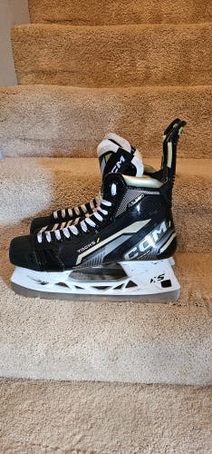 Used Senior CCM Tacks AS-590 Hockey Skates Regular Width 11