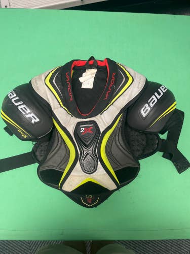 Used Large Junior Bauer Vapor 2X Shoulder Pads