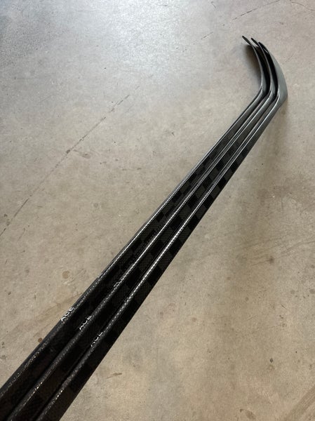 3 Pack New Bauer Right Hand P92 87 Flex Pro Stock Vapor Hyperlite 2 Hockey Stick Blackout Pro+