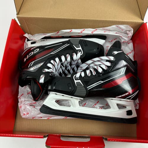 Brand New CCM Eflex 6 Goalie Skates - Size 8 - #K22