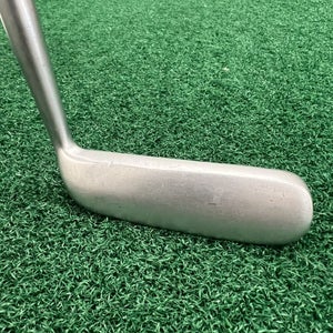 MacGregor Classic CBP Blade Putter Steel Shaft Right-Handed VERY CLEAN!