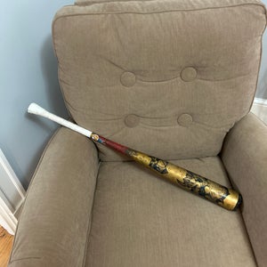 Used 2022 DeMarini BBCOR Certified Alloy 30 oz 33" Voodoo Bat