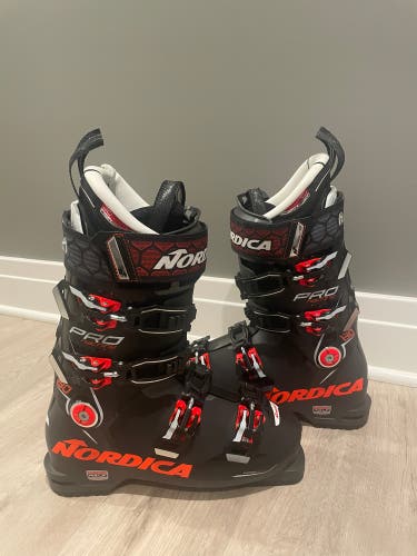 Nordica pro machine 130. 26.5 NEW