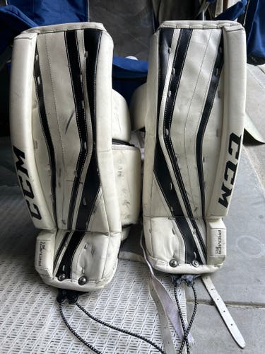 23" CCM Premier R1.5 Goalie Leg Pads