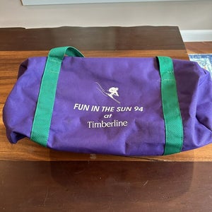 Vintage Y2K 94 Timberline Oregon Ski Duffel Bag Purple