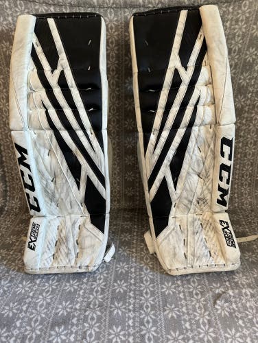 Used Senior 35" + 1" CCM Extreme Flex 4 Goalie Leg Pads Black/White