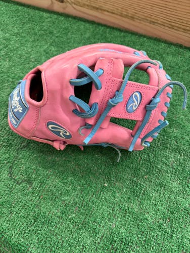 Rawlings 11.5" Heart of the Hide Right Hand Throw R2G Series Glove 2024