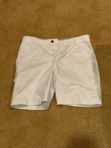 Nike golf shorts