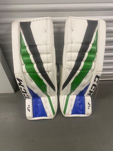 CCM E3.9 Goalie Pads 33+1