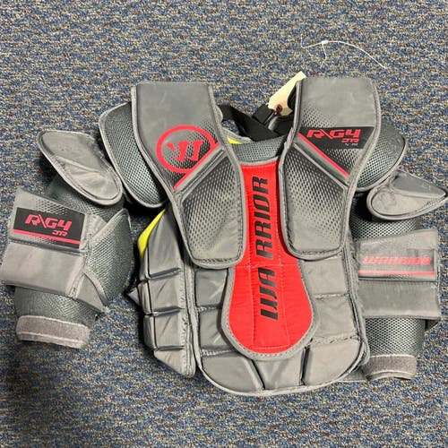 Used Junior Small / Medium Warrior Ritual G4 Goalie Chest Protector