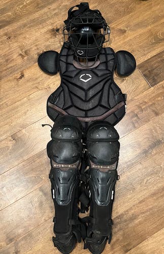 EvoShield Adult Pro-SRZ Catcher’s Set