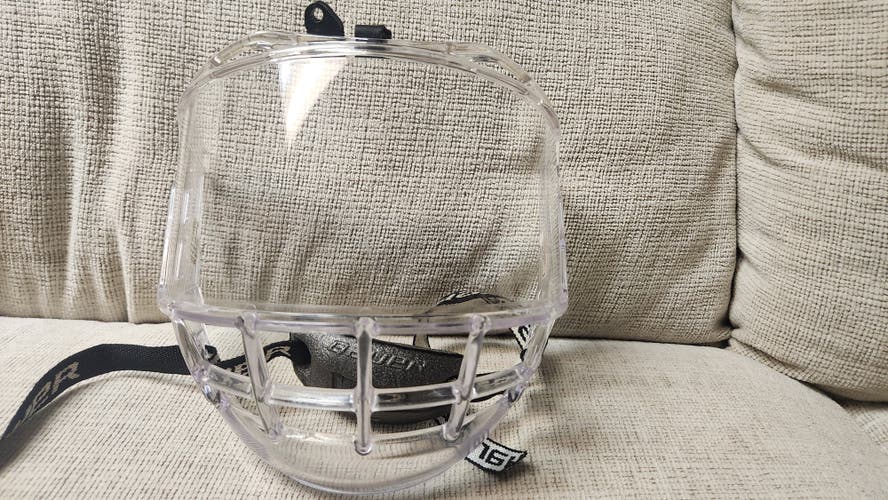 Used Bauer Concept 3 Full Shield Shield