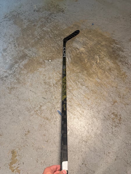 BRAND NEW CCM SUPER TACKS AS5 PRO (ASV PRO) 75 FLEX P28 RH