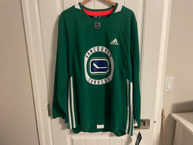 NEW Official Adidas Vancouver Canucks Green Practice Jersey Size 54 XL Extra Large