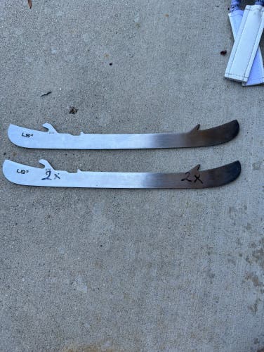 Used Bauer Steel Size 272