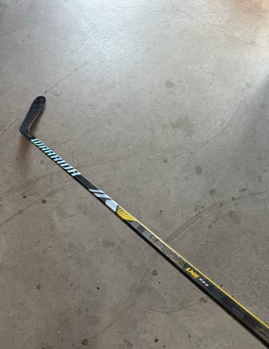 Used Senior Warrior Right Handed P92 Pro Stock Alpha LX2 PRO Hockey Stick