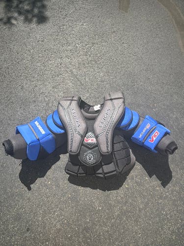 Vaughn V10 Goalie Chest Protector Intermediate Large