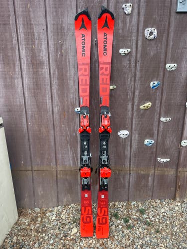 Used Atomic Redster 155 SL Skis With Bindings