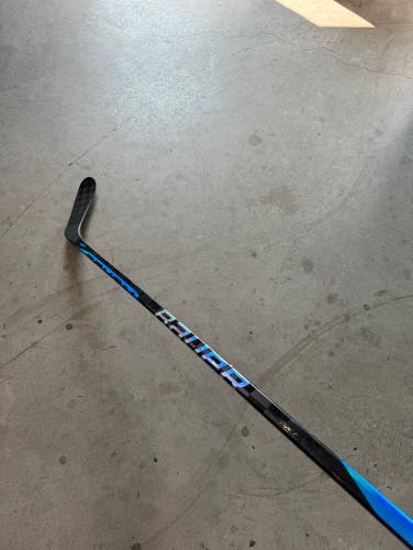 Used Senior Bauer Right Handed P28 Pro Stock Nexus Sync Hockey Stick