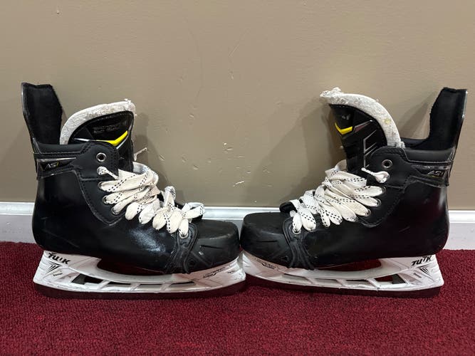 CCM AS1 Pro Stock Skates Size 9D Item#LHAS1