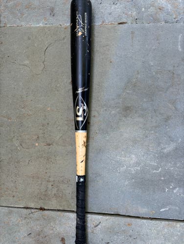 Louisville Slugger MLB Prime EJ74