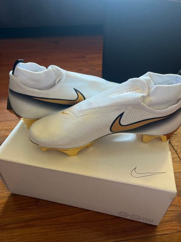 BN Custom Nike Vapors Size 9.5