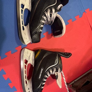Bauer One20 Supreme Skates
