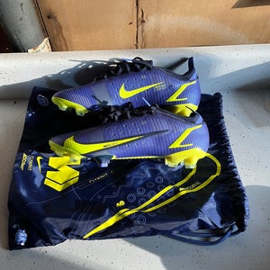 Nike mercurial vapor 14