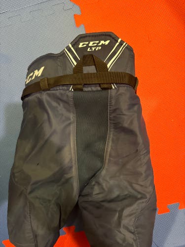 CCM Youth Large Hockey Pants