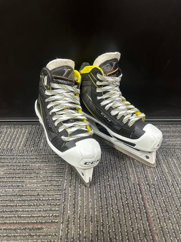 CCM Super Tacks Hockey Goalie Skates Sr Size 8