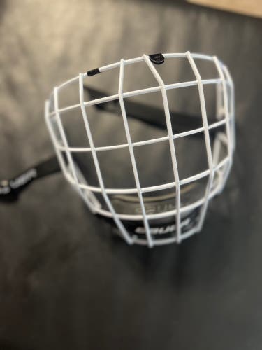 Bauer Profile 2 White Cage Small