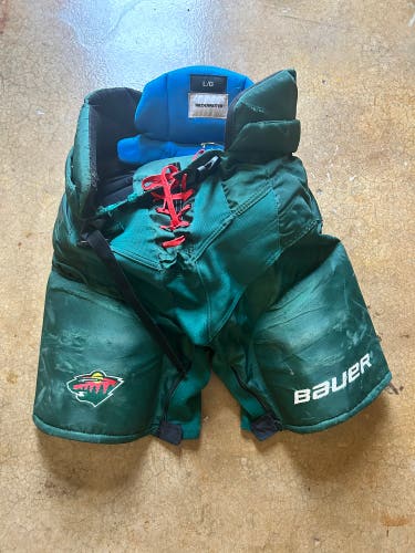 Senior Bauer Pro Stock Nexus Custom Pro Hockey Pants