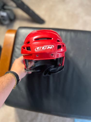 CCM V10 Hockey Helmet Red Sr Medium