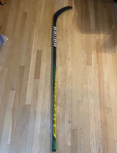 New Senior Bauer Left Hand P92 Supreme UltraSonic Hockey Stick