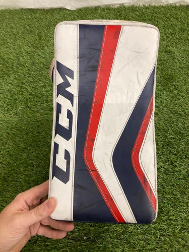 Used Junior CCM Revolution 595 Regular Goalie Blocker