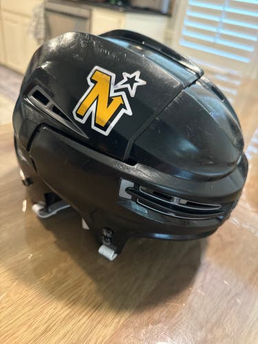 Used Medium Bauer  Re-Akt 100 Helmet