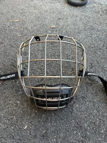 Bauer Helmet Cage